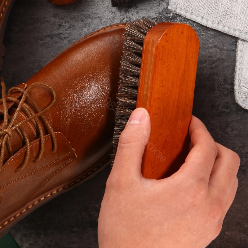 1 Long Handled Horsehair Shoe  - Brushing Boot Horse avaliação e preço